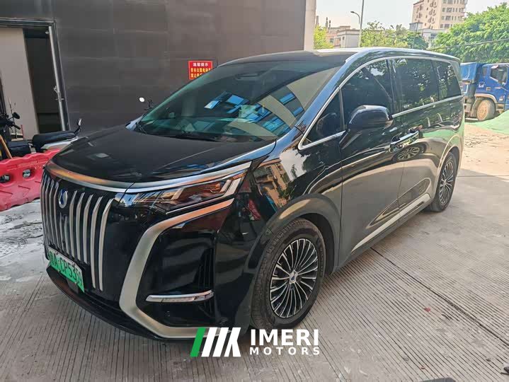 Denza D9 EV 620 Premium Edition