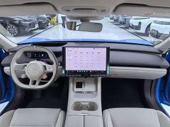 Xiaomi SU7 Rear-Wheel Drive Standard Edition - ფოტო 7