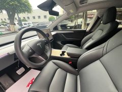 Tesla Model Y Rear-Wheel Drive - ფოტო 7