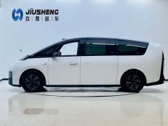 Li Auto MEGA 2025 Home Family Edition - ფოტო 3