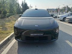 Li Auto i6 Four-Wheel Drive Standard Edition - ფოტო 2