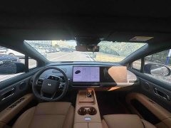 Li Auto i6 Four-Wheel Drive Standard Edition - ფოტო 6
