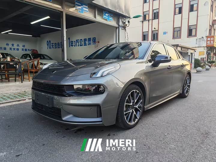 Lynk & Co 03 2.0T Diesel Automatic Pro