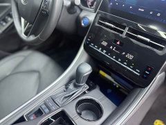 Toyota Avalon Hybrid 2.5L Luxury - ფოტო 20
