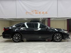 Toyota Avalon Hybrid 2.5L Luxury - ფოტო 4