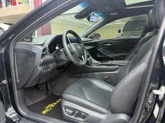 Toyota Avalon Hybrid 2.5L Luxury - ფოტო 9