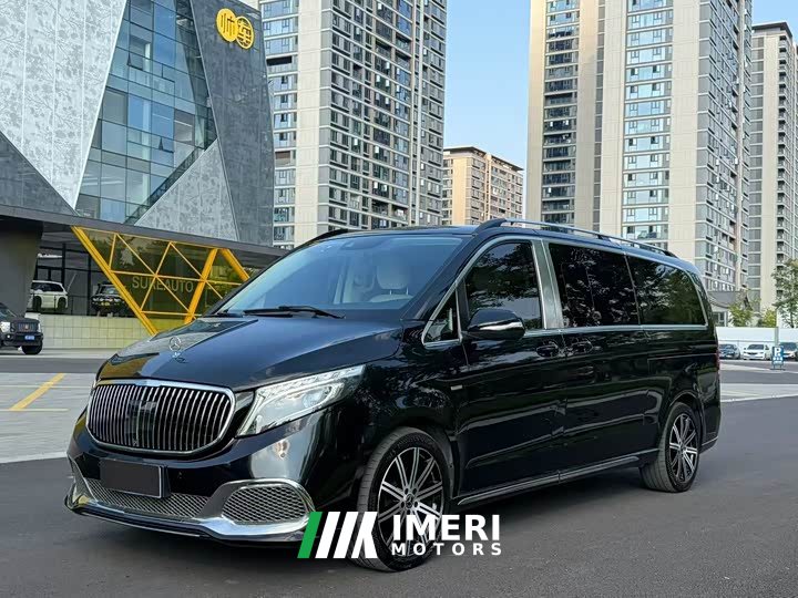 Mercedes-Benz V-Class V 260 L Long Wheelbase Luxury Edition