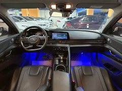 Hyundai Elantra 1.5L CVT Luxury - ფოტო 4
