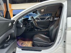 Hyundai Elantra 1.5L CVT Luxury - ფოტო 5