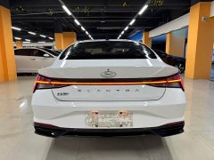 Hyundai Elantra 1.5L CVT Luxury - ფოტო 7