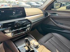 BMW 5 Series 530Li Premier Luxury Package - ფოტო 11