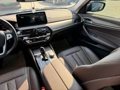 BMW 5 Series 530Li Premier Luxury Package - ფოტო 17