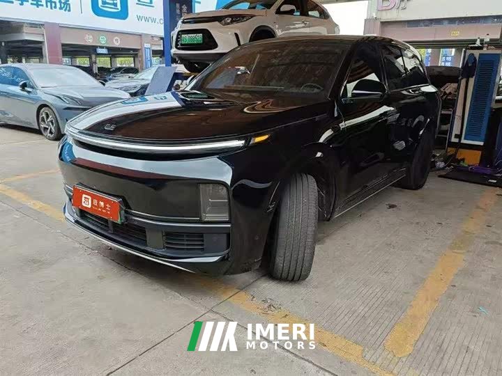 Li Auto Ideal L8 2023 Pro
