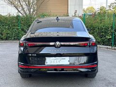 Volkswagen Magotan 300TSI Respect Edition Eye-catching Package - ფოტო 9