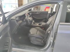 SAIC MG i5 2023 1.5L CVT Prestige - ფოტო 9