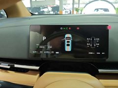 Voyah Lantu Dreamchaser PHEV AWD Excellence Kunpeng Edition - ფოტო 13