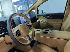 Voyah Lantu Dreamchaser PHEV AWD Excellence Kunpeng Edition - ფოტო 6