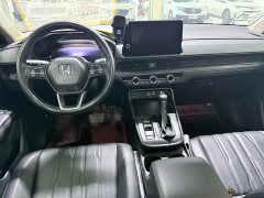Honda CR-V 240TURBO FWD Elite 5-Seater - ფოტო 12