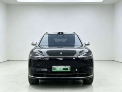 AITO M9 Extended Range Ultra 42kWh 6-Seater - ფოტო 2