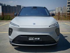 NIO ES8 2024 75kWh - ფოტო 2