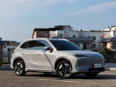 Geely Galaxy E5 530km Explorer Edition - ფოტო 3