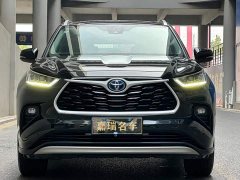 Toyota Highlander Hybrid 2.5L AWD Premium 7-Seater - ფოტო 2