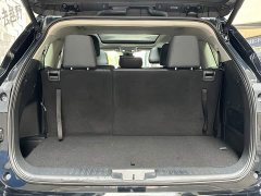 Toyota Highlander Hybrid 2.5L AWD Premium 7-Seater - ფოტო 8