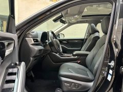 Toyota Highlander Hybrid 2.5L AWD Premium 7-Seater - ფოტო 9