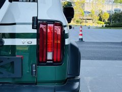 Tank 300 2.4T Diesel - ფოტო 8