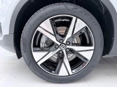 Volvo XC40 New Energy P8 Pure Electric AWD Smart Elegant Sport Edition - ფოტო 9