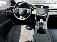 Honda Civic Hatchback 220 Turbo Manual Sport Edition - ფოტო 10