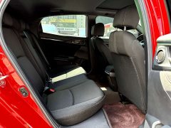 Honda Civic Hatchback 220 Turbo Manual Sport Edition - ფოტო 13