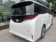 Toyota Alphard Hybrid 2.5L Premium Gold Edition - ფოტო 13