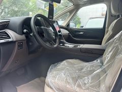 Toyota Alphard Hybrid 2.5L Premium Gold Edition - ფოტო 4