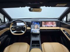 Geely Galaxy L7 1.5T 115km PLUS Longteng Edition - ფოტო 16