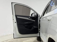 Volkswagen Jetta VS7 280TSI Automatic Entry-Level - ფოტო 11