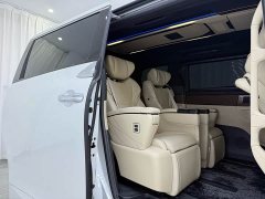 Toyota Vellfire Crown Hybrid 2.5L Premium Edition - ფოტო 14