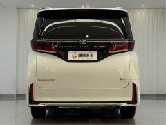 Toyota Vellfire Crown Hybrid 2.5L Premium Edition - ფოტო 16