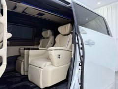 Toyota Vellfire Crown Hybrid 2.5L Premium Edition - ფოტო 6