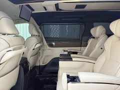 Toyota Vellfire Crown Hybrid 2.5L Premium Edition - ფოტო 8