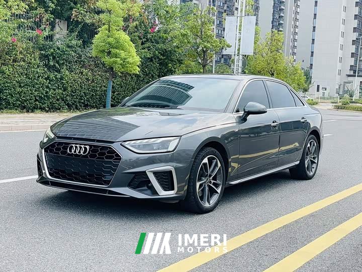 Audi A4L 40 TFSI Fashion Dynamic