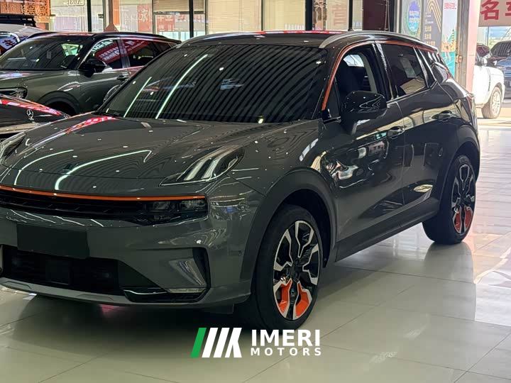 Lynk & Co 06 1.5T Halo Edition