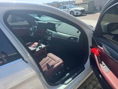 BMW 5 Series 530Li Premier M Sport Package - ფოტო 6