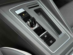 Volkswagen Golf 280TSI DSG R-Line 50th Anniversary Edition - ფოტო 11