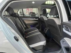 Volkswagen Golf 280TSI DSG R-Line 50th Anniversary Edition - ფოტო 13
