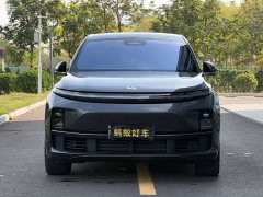 Li Auto L7 2023 Air - ფოტო 2
