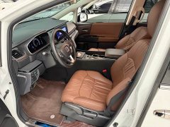 Honda Odyssey 2.0L e:HEV Sharp Comfort Edition - ფოტო 4