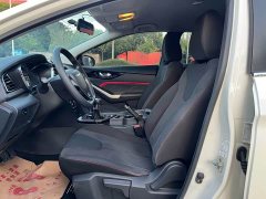 Nissan Venucia D60 2020 1.6L XL Manual Joy Edition - ფოტო 7