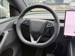 Tesla Model Y L Long Range All-Wheel Drive - ფოტო 7