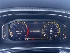 Volkswagen Touran 2023 200TSI DSG Smart Connected Edition - ფოტო 10